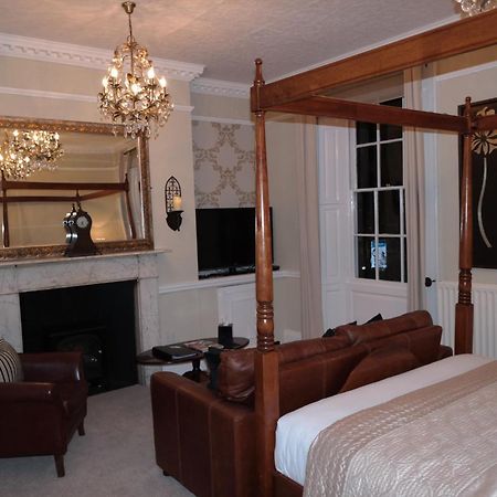 White Linen Whitby, Room Only Bagian luar foto